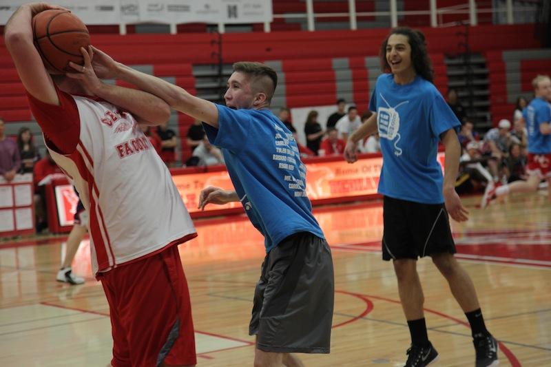 Photo Gallery: Staff vs. Student Basketball Game