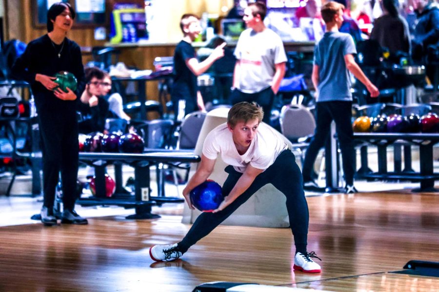 Senior and varsity bowler Ethan Rupp steps up to the lane during match against IC Cathloic on Nov. 30 where he became Centrals all time leading scorer with a total of 39,601 pins. 