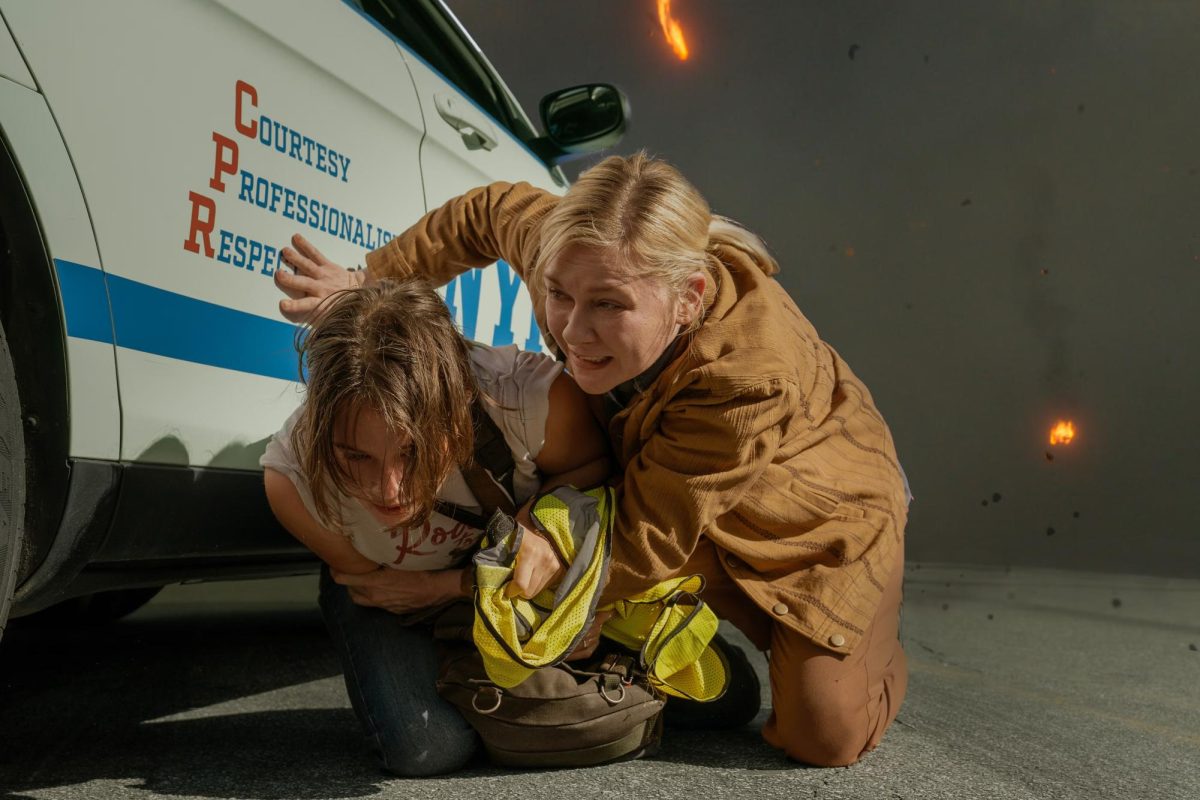 Kirsten Dunst and Cailee Spaeny star in Alex Garland's "Civil War."